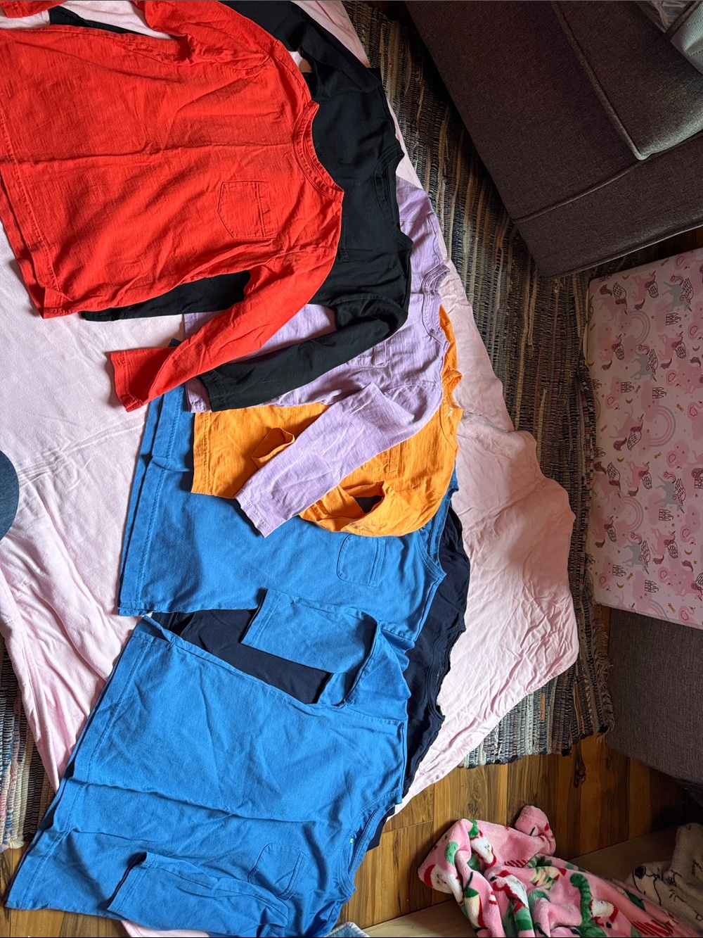 Lot of 13 Primary Kids Long Sleeve Shirts 6/7 - Picture 4 of 5